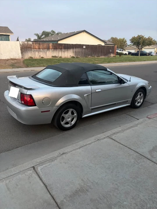 2003 Ford SN95 Mustang - Image 7 of 11