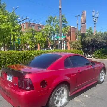 2003 Ford Mustang GT Premium Coupe