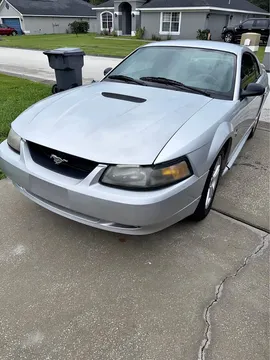 2003 Ford Mustang Premium Coupe 2D