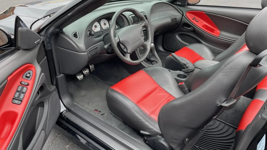 2003 Ford SN95 Mustang Cobra - Image 4 of 10