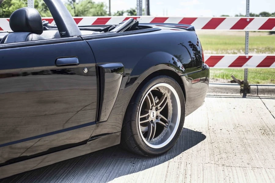 2003 Ford SN95 Mustang Cobra - Image 6 of 12