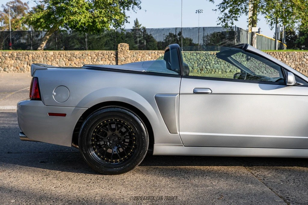 2003 Ford SN95 Mustang Cobra - Image 10 of 12