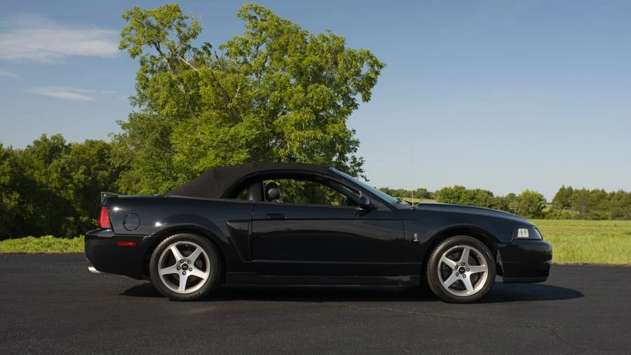 2003 Ford SN95 Mustang Cobra - Image 11 of 12