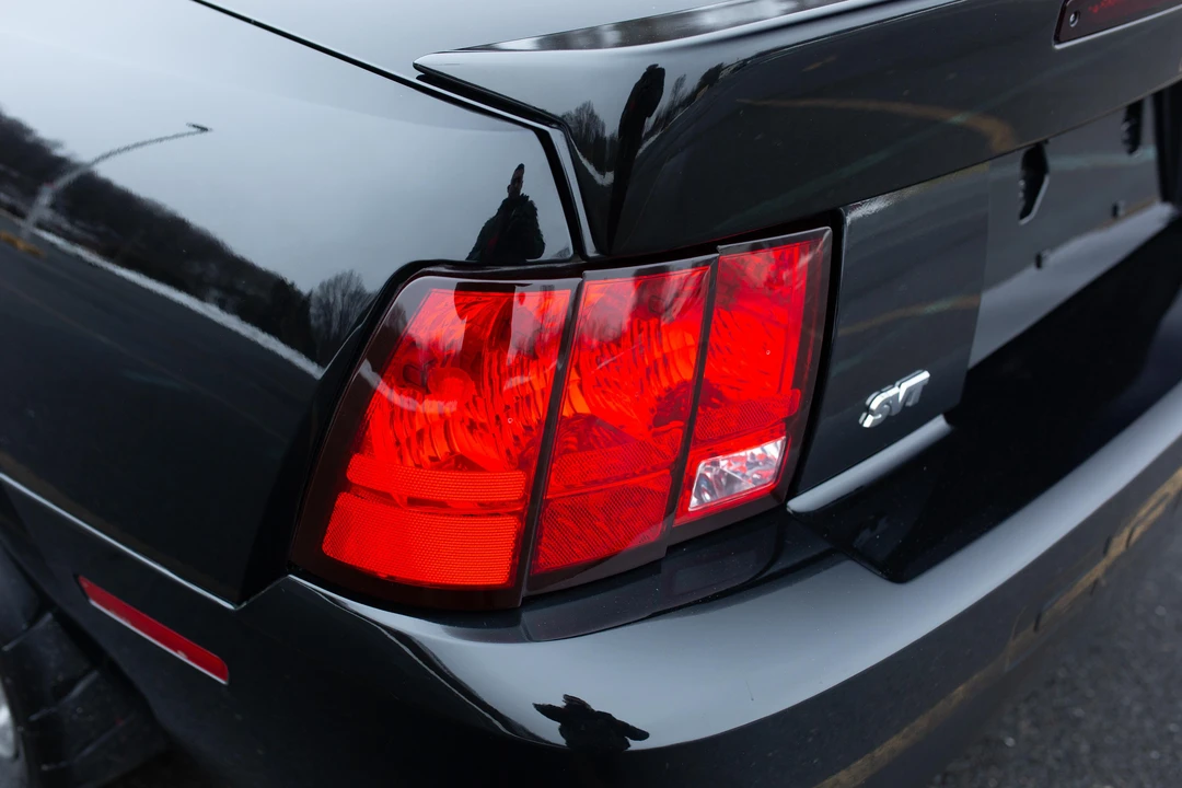 2003 Ford SN95 Mustang Cobra - Image 20 of 31