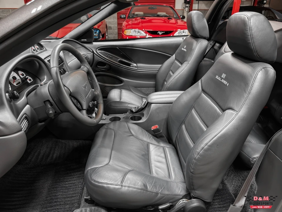 2003 Ford SN95 Mustang - Image 13 of 31