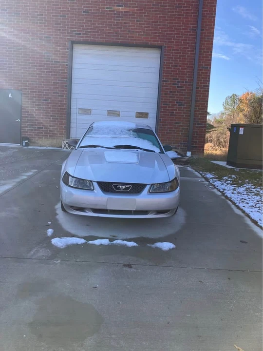 2003 Ford SN95 Mustang - Image 2 of 5