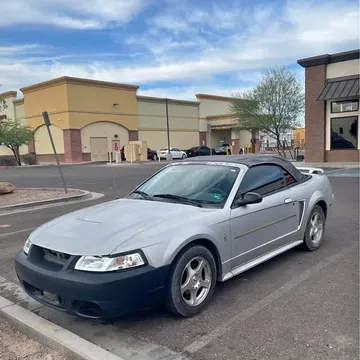 2003 Ford Mustang V6 Convertible