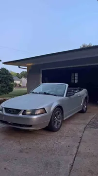 2003 Ford Mustang V6 Convertible 2D