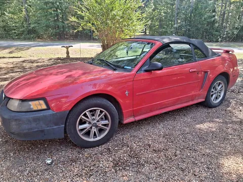 2003 Ford Mustang V6 Convertible 2D