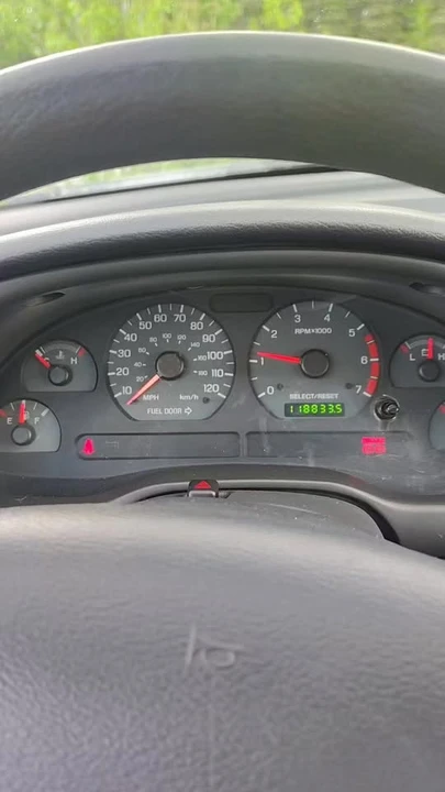 2003 Ford SN95 Mustang - Image 11 of 11