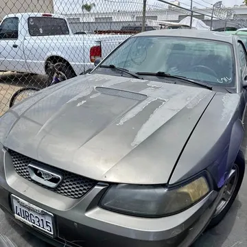 2003 Ford Mustang V6 Coupe