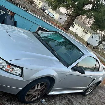 2003 Ford Mustang V6 Coupe