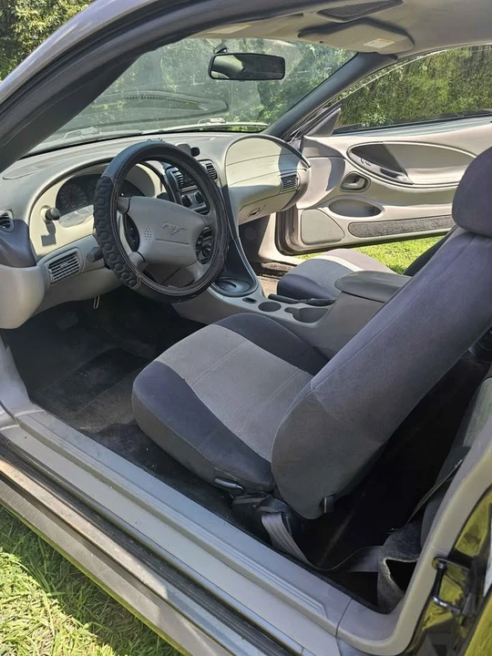 2003 Ford SN95 Mustang - Image 5 of 8