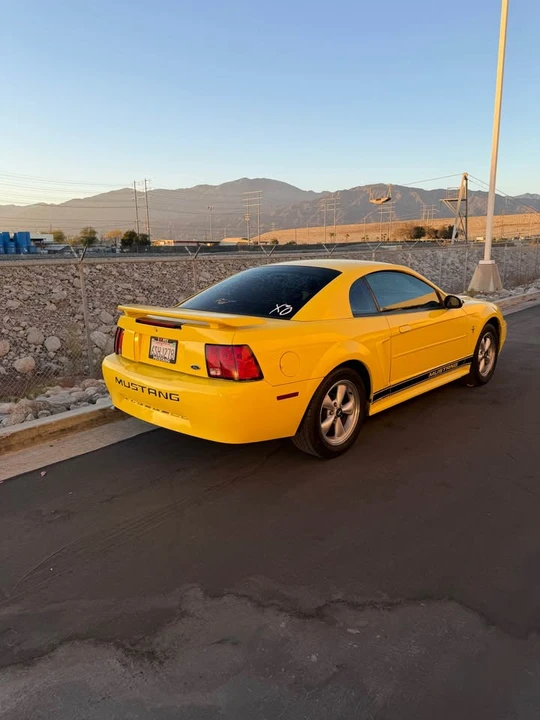 2003 Ford SN95 Mustang - Image 3 of 9