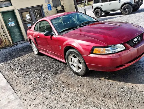 2003 Ford Mustang V6 Coupe 2D