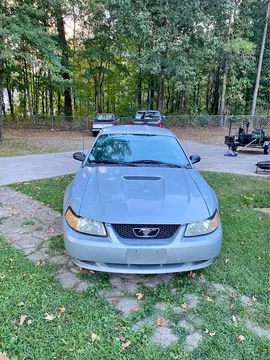 2003 Ford Mustang V6 Coupe 2D