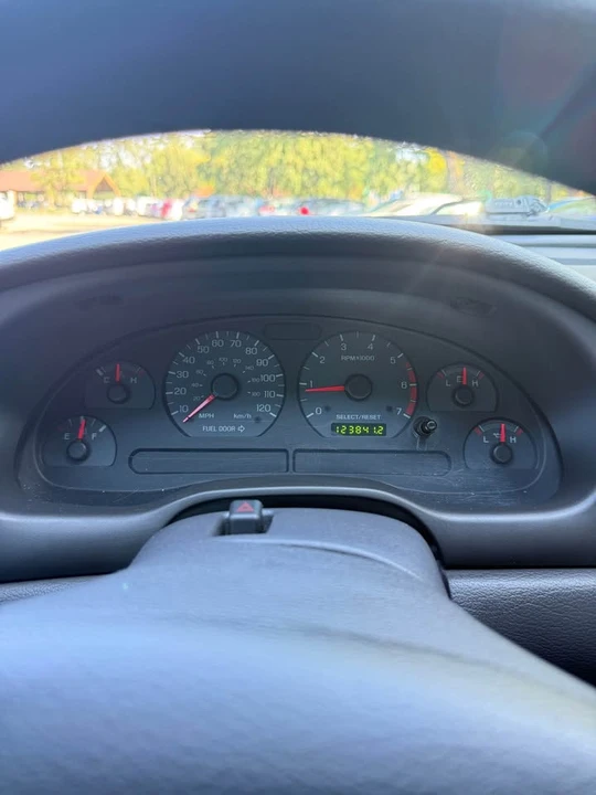 2003 Ford SN95 Mustang - Image 12 of 20