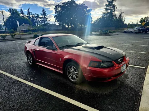 2003 Ford Mustang V6 Coupe 2D