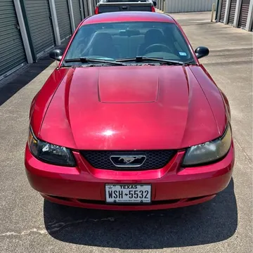 2003 Ford Mustang V6 Premium Coupe