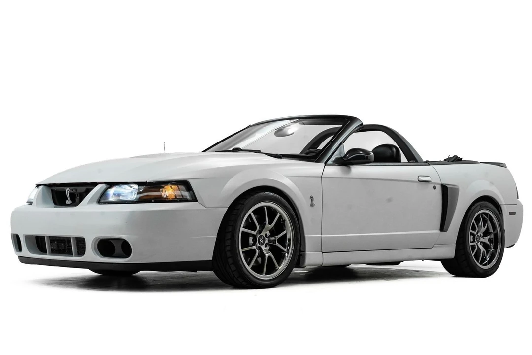 2003 Ford SN95 Mustang - Image 10 of 31