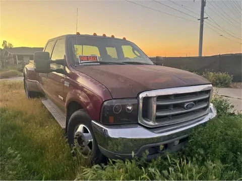 2003 Ford Super Duty F-350 Lariat