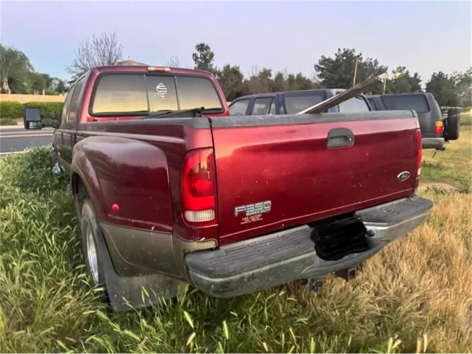 2003 Ford Super Duty 1st Gen - Image 3 of 8