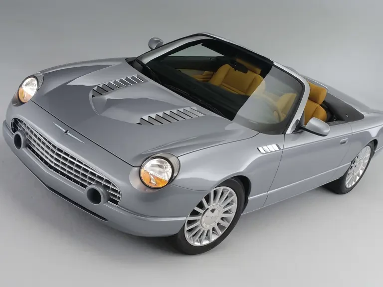 2003 Ford Thunderbird 11th Gen - Image 13 of 18