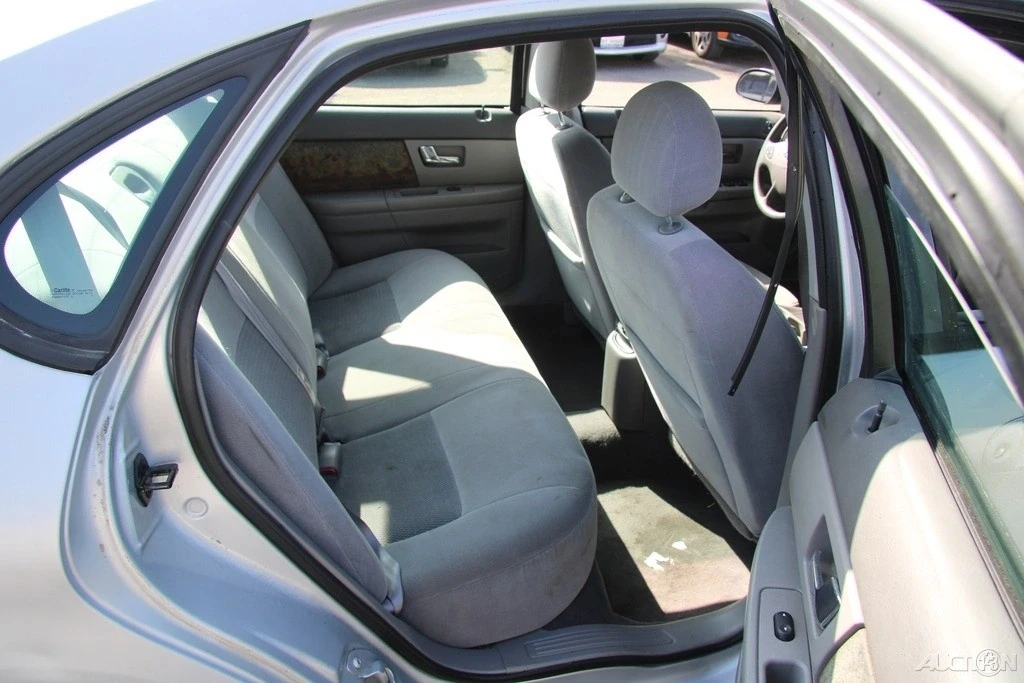 2003 Ford Taurus 4th Gen - Image 21 of 21