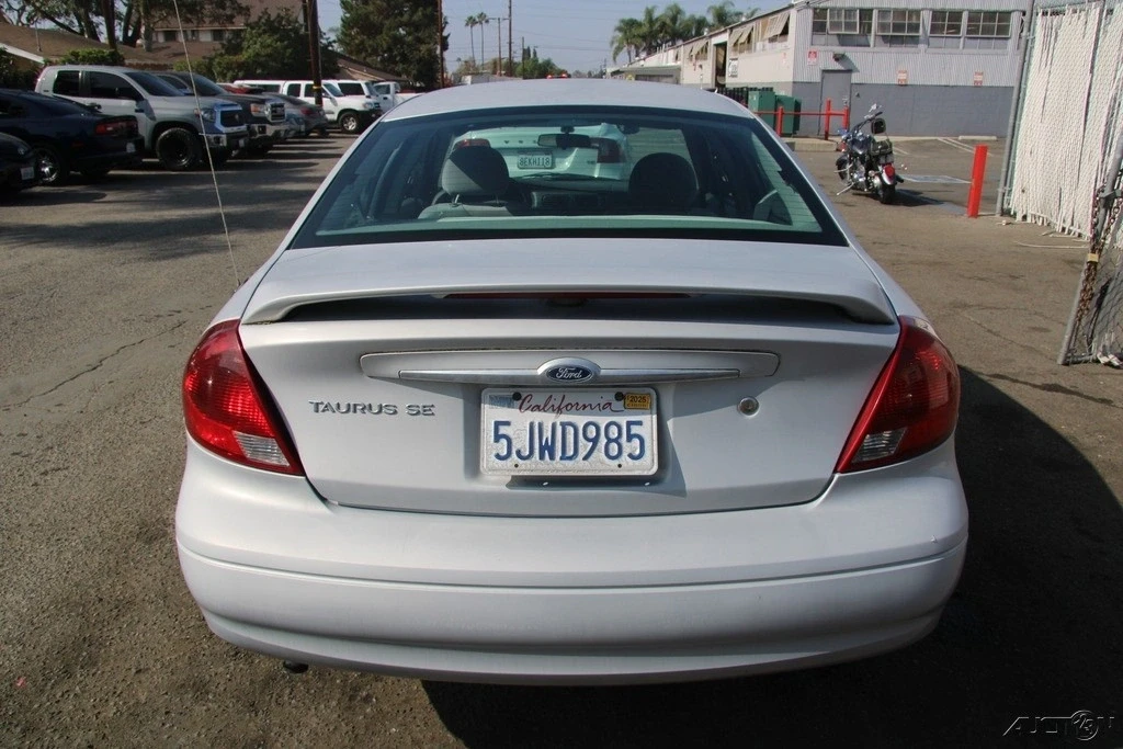 2003 Ford Taurus 4th Gen - Image 5 of 21