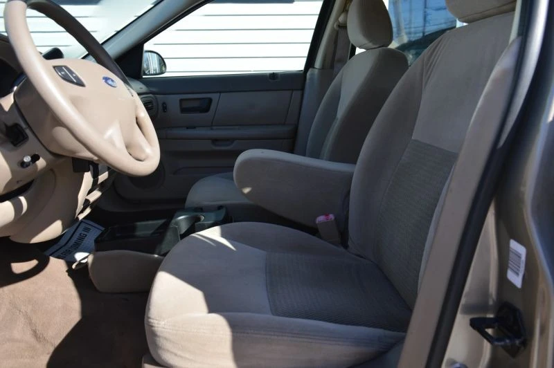 2003 Ford Taurus 4th Gen - Image 11 of 12