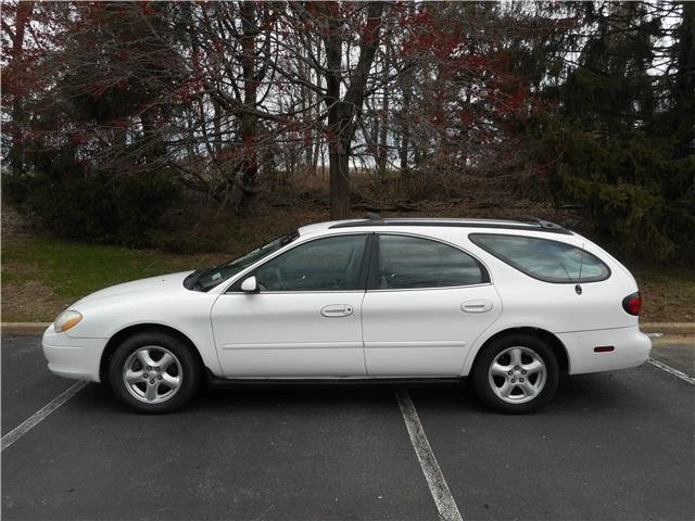 2003 Ford Taurus 4th Gen - Image 9 of 12
