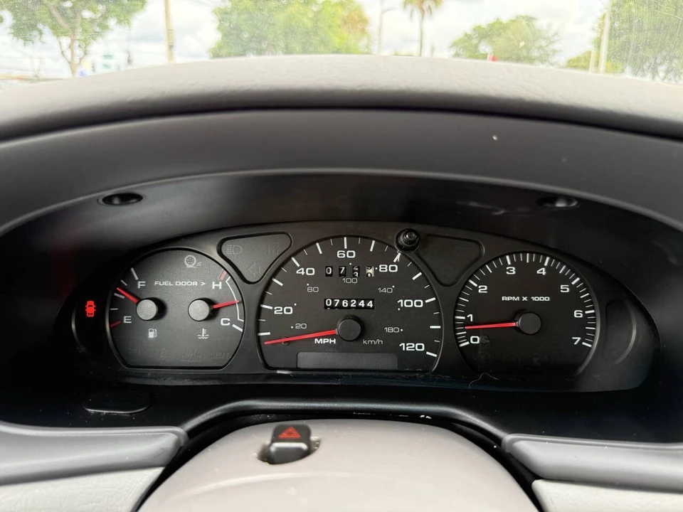 2003 Ford Taurus 4th Gen - Image 17 of 21