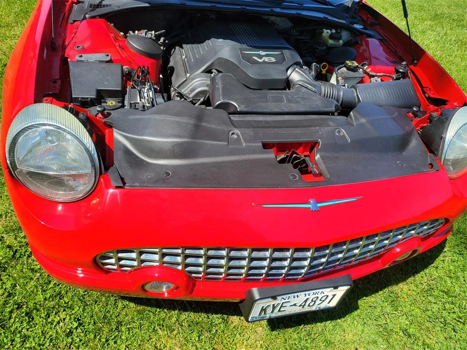 2003 Ford Thunderbird 11th Gen - Image 21 of 23
