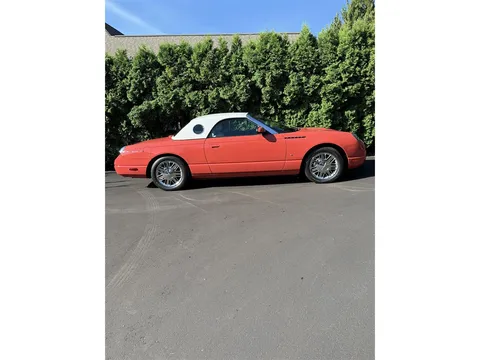 2003 Ford Thunderbird 007 Limited Edition
