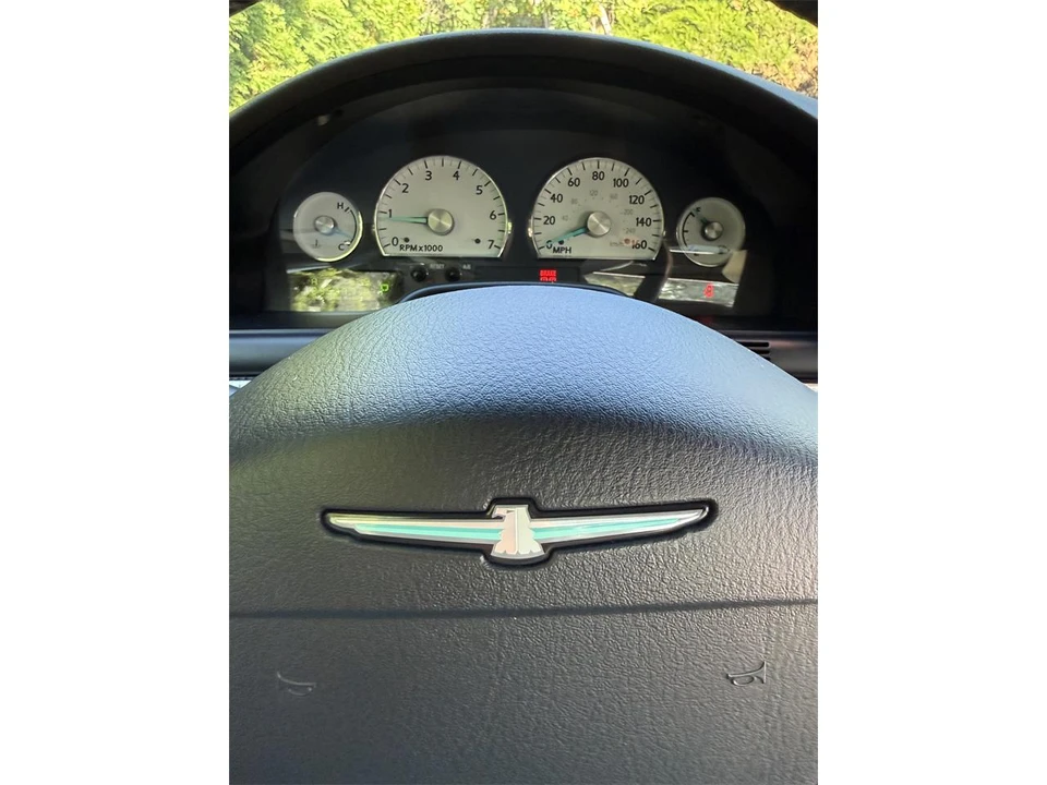 2003 Ford Thunderbird 11th Gen - Image 7 of 31