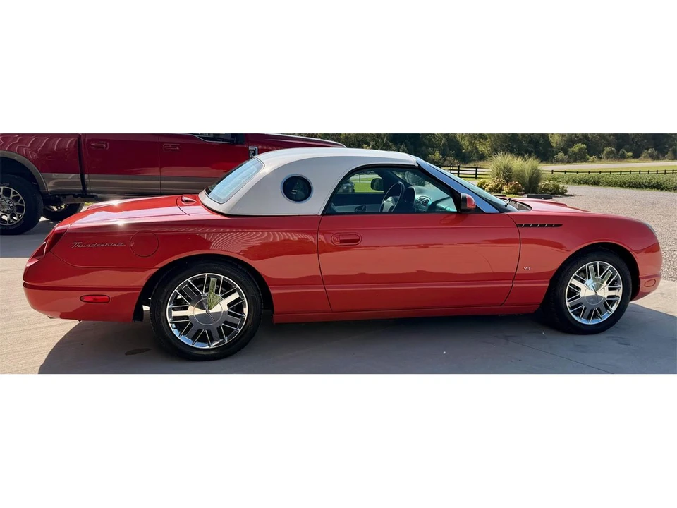 2003 Ford Thunderbird 11th Gen - Image 6 of 31