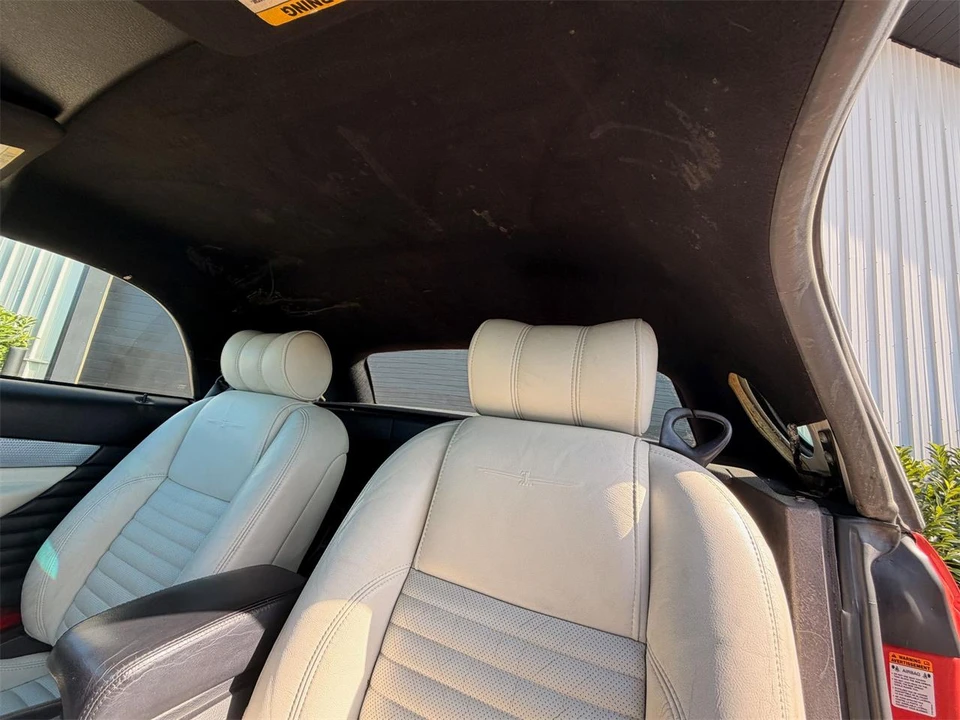 2003 Ford Thunderbird 11th Gen - Image 18 of 31