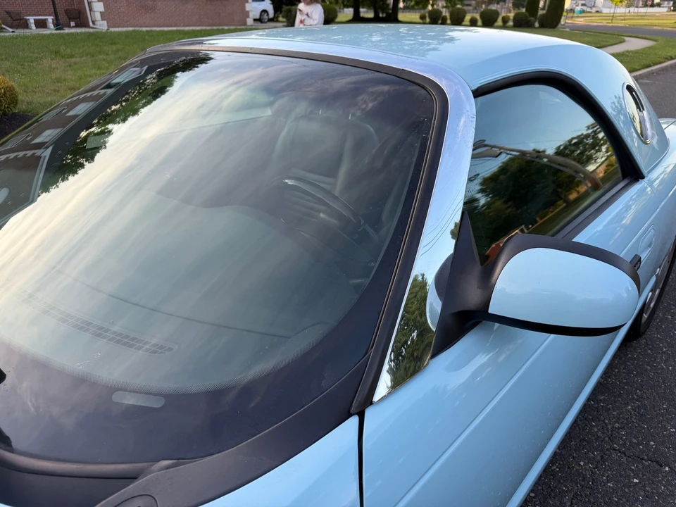 2003 Ford Thunderbird 11th Gen - Image 17 of 31