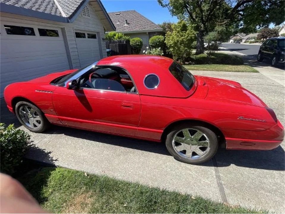 2003 Ford Thunderbird 11th Gen - Image 4 of 30