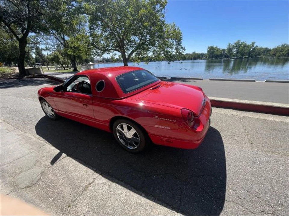 2003 Ford Thunderbird 11th Gen - Image 8 of 30