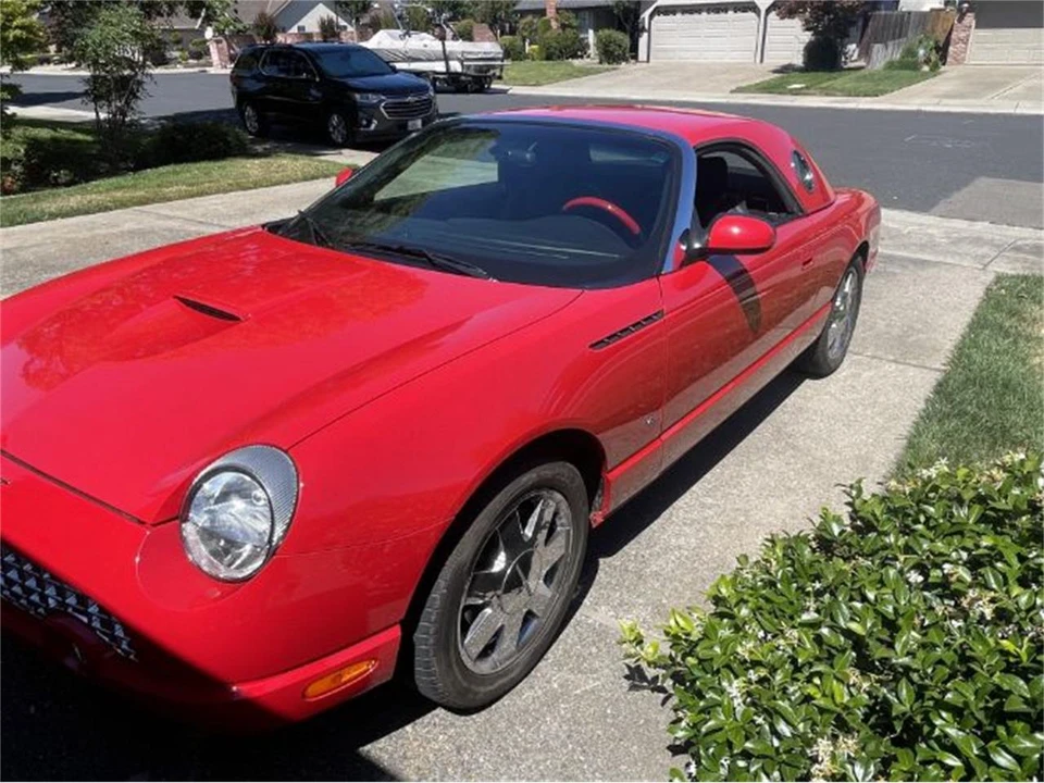 2003 Ford Thunderbird 11th Gen - Image 20 of 30