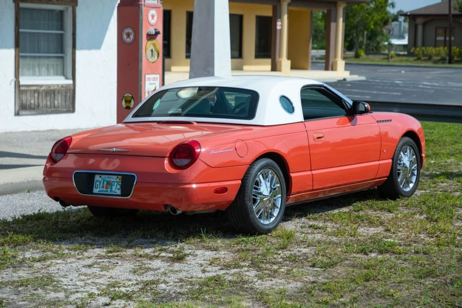2003 Ford Thunderbird 11th Gen - Image 3 of 16
