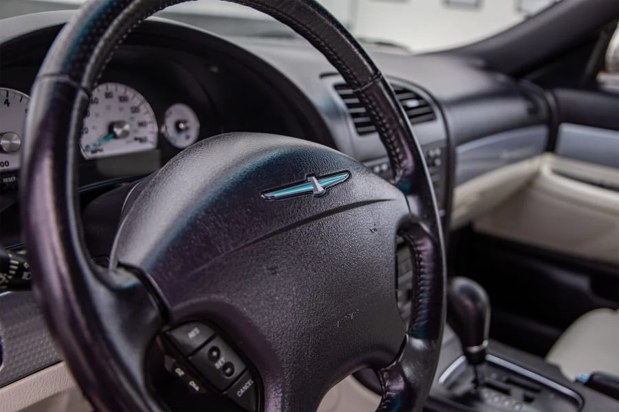 2003 Ford Thunderbird 11th Gen - Image 14 of 31