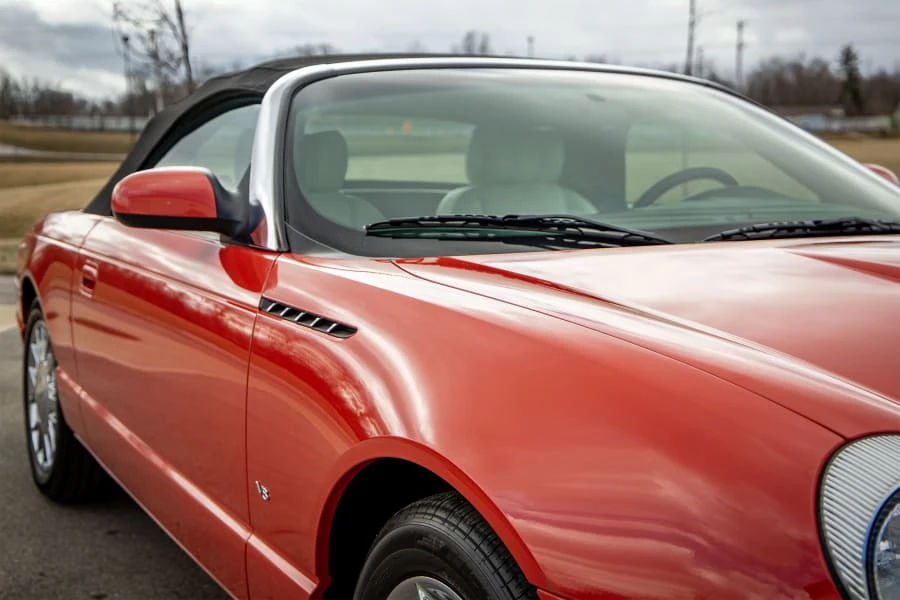 2003 Ford Thunderbird 11th Gen - Image 9 of 31
