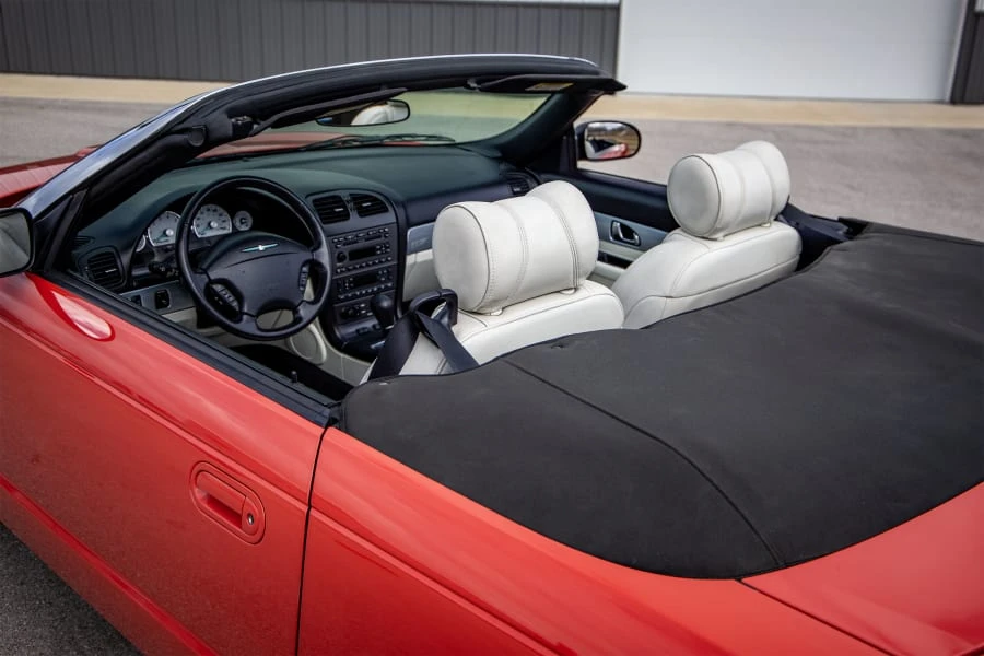 2003 Ford Thunderbird 11th Gen - Image 17 of 31