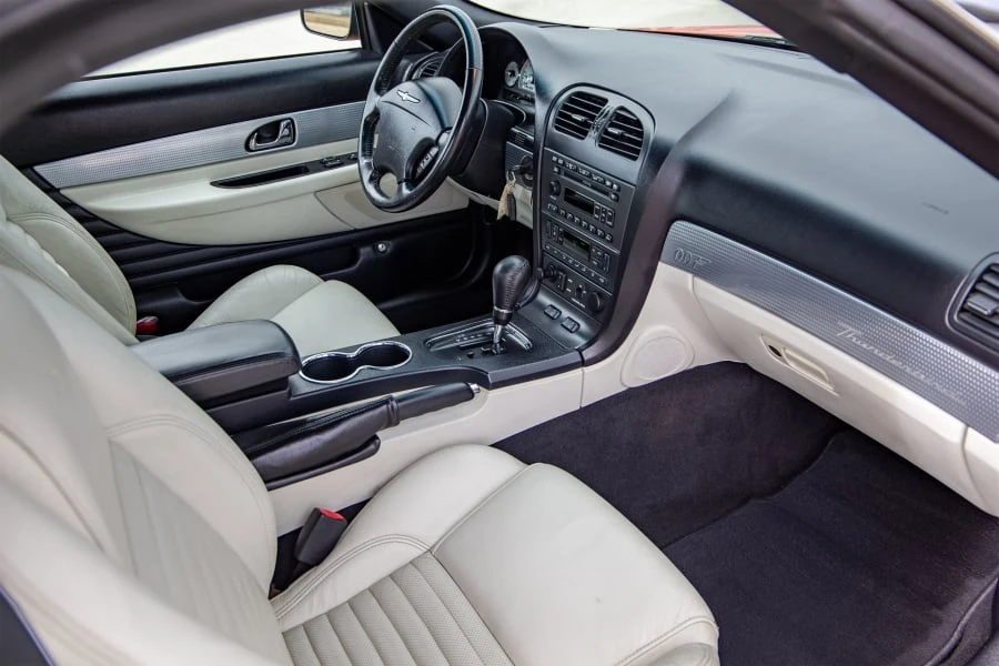 2003 Ford Thunderbird 11th Gen - Image 25 of 31