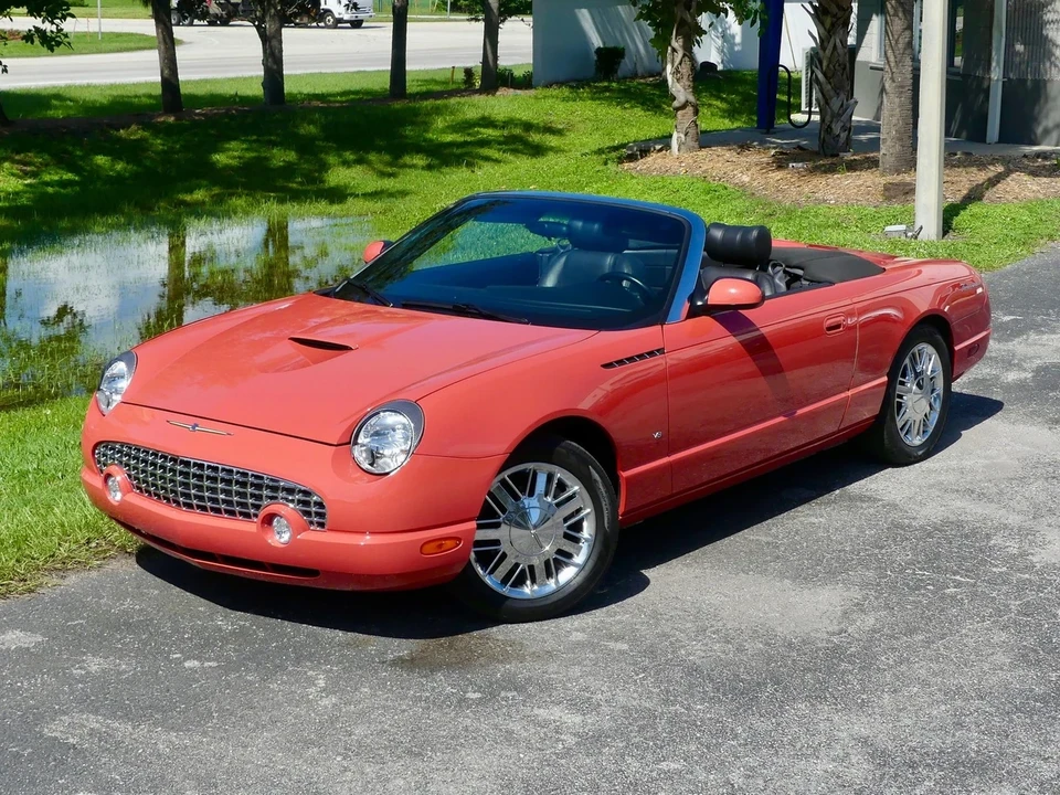 2003 Ford Thunderbird 11th Gen - Image 10 of 21
