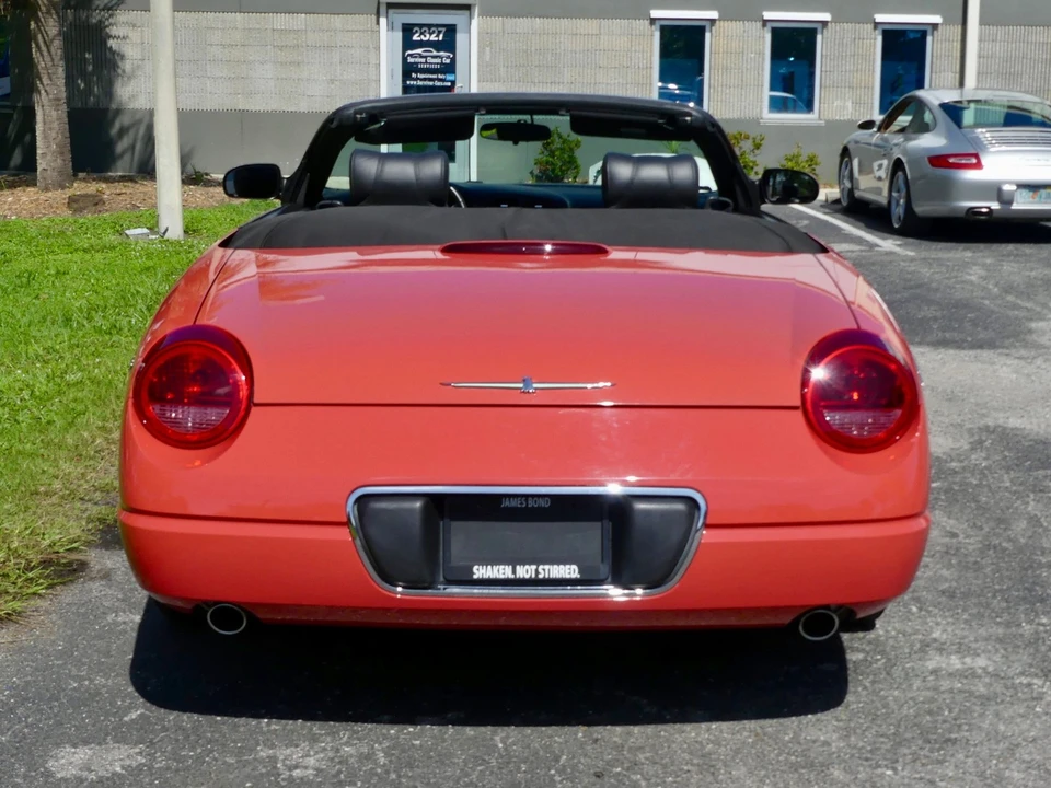 2003 Ford Thunderbird 11th Gen - Image 18 of 21