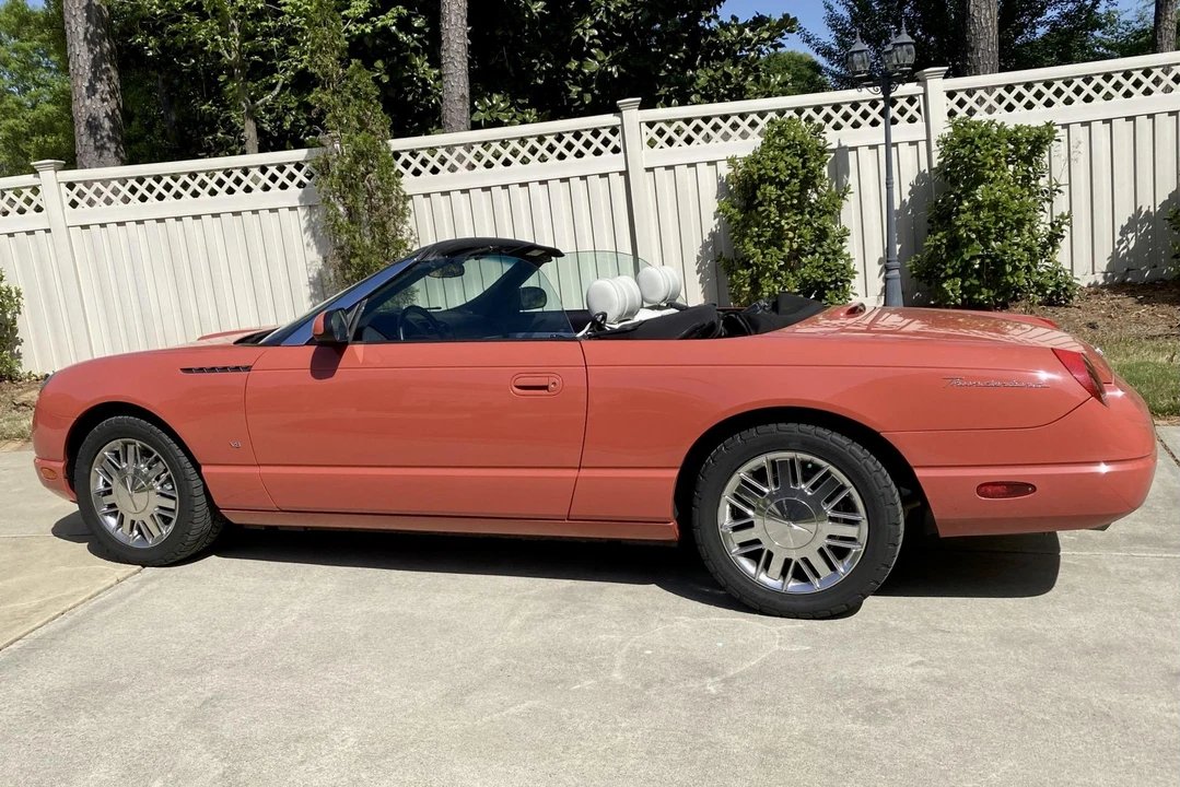 2003 Ford Thunderbird 11th Gen - Image 3 of 5