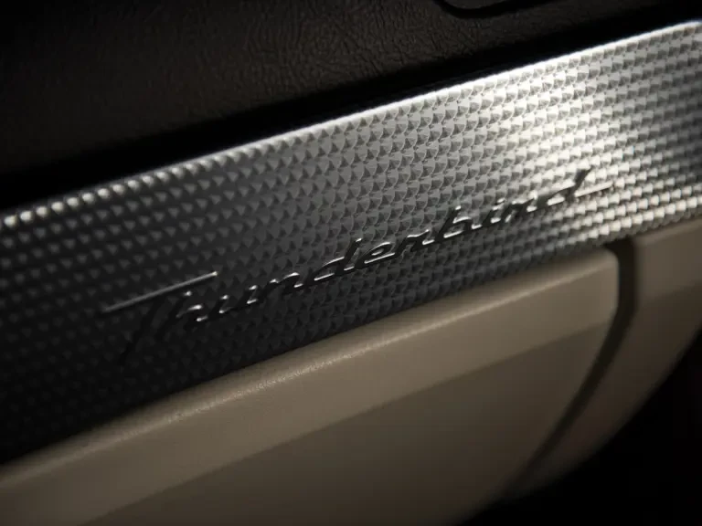 2003 Ford Thunderbird 11th Gen - Image 23 of 29